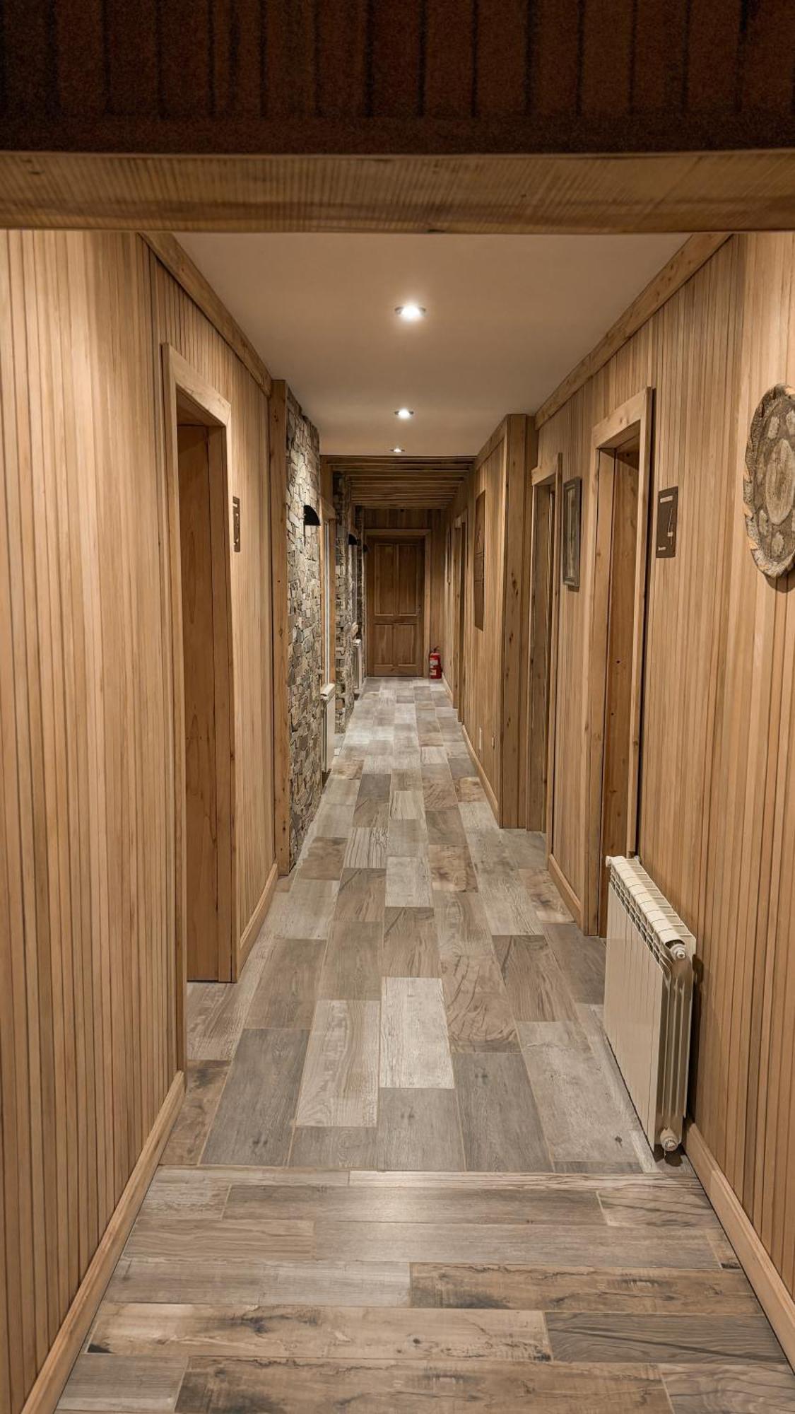 Hosteria Las Cumbres Villa La Angostura Bagian luar foto